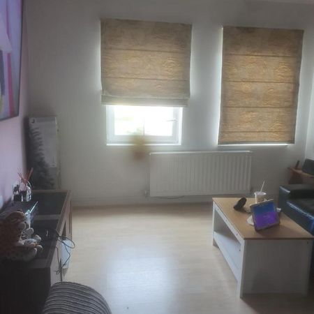 Nice 2 Bed Apartment Londyn Zewnętrze zdjęcie